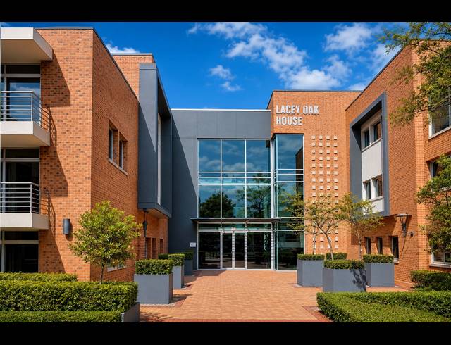 368M² OFFICE TO LET IN BRYANSTON